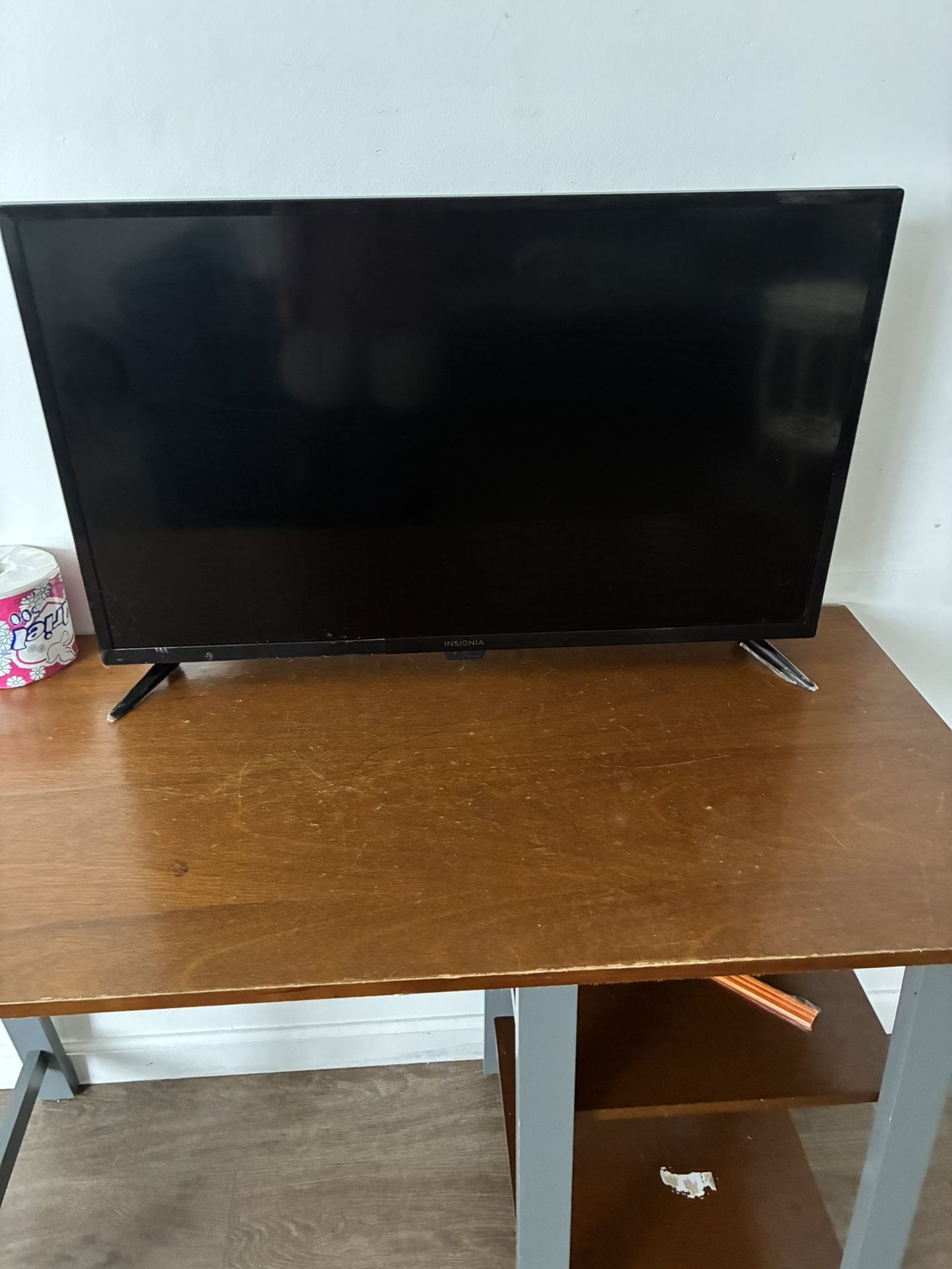 Insignia 32 Inch Tv