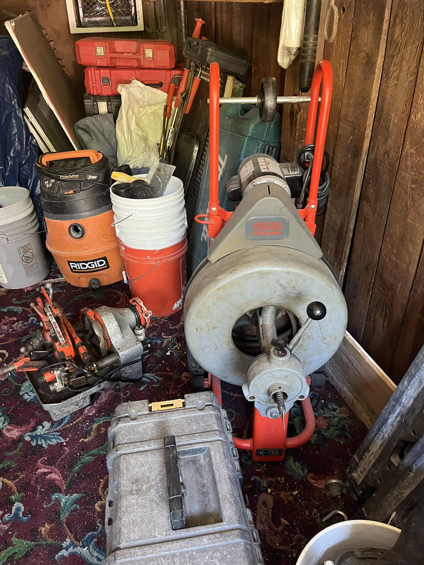 Threader, Mainline router machine for sale. Give me best offer! Need to get rid of.