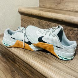NikeMetcon 7 'Light Silver Desert Ochre Size 11 For Men’s 