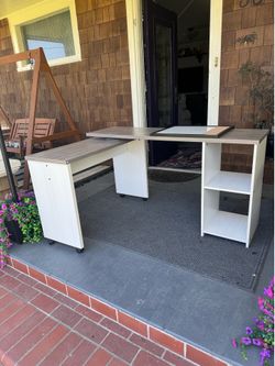 L shaped desk-almost perfect