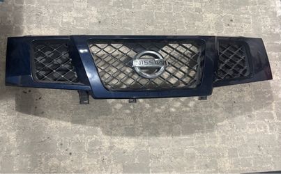 2008-2015 Nissan Armada Front Upper Grill Grille