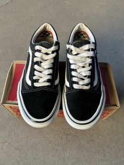 Black & White Vans