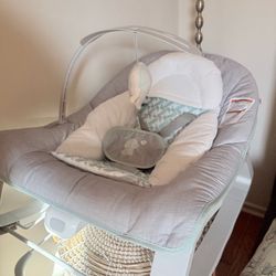 ngenuity Keep Cozy 3-in-1 Grow with Me Vibrating Baby Bouncer, Seat & Infant to Toddler Rocker, Vibrations & -Toy Bar, 0-30 Months Up to 40 lbs (Weave
