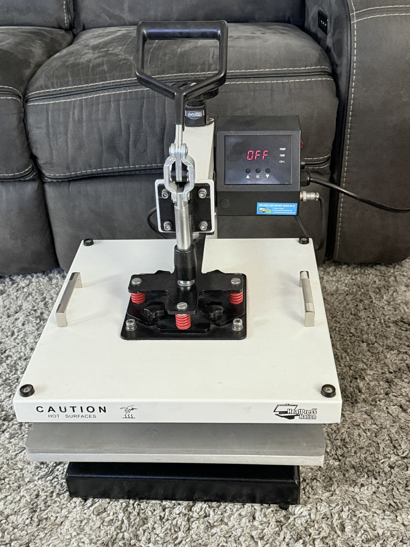 HPN Signature PRO 15" x 15" Swing Away Heat Press with SurePressure