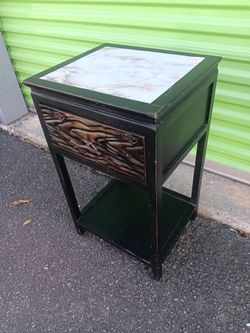 Accent Table