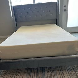 Queen bed plus mattress