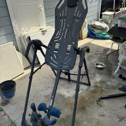 Teeter inversion table