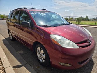 Toyota sienna 2008