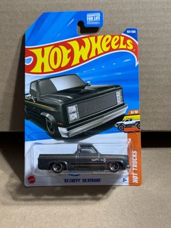 Hot wheels ‘83 Chevy Silverado