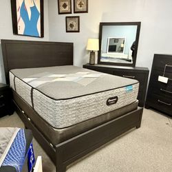 Black Friday Sale!! 5-Piece Modern Bedroom Just $798! Included Bed, Dresser, Mirror, Chest & Night Stand!! Prices Can’t Be Beat!!!  