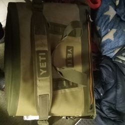 Yeti Hopper 2