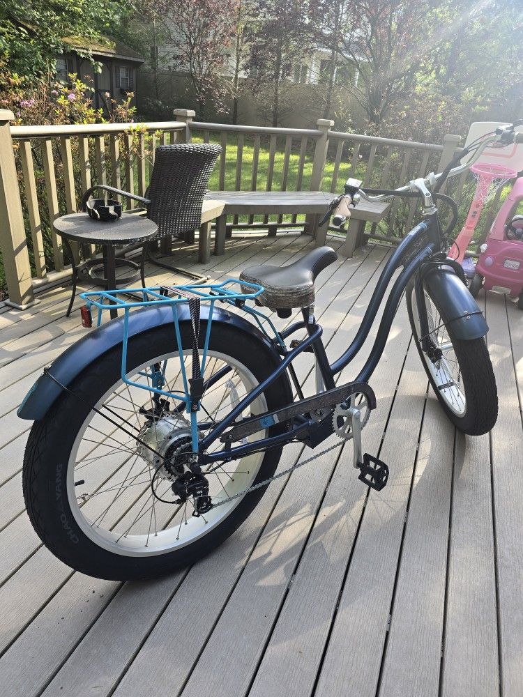 Huffy Women's Electric Bicycle