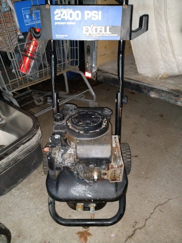 2400 psi Excell pressure washer for Sale in Virginia Beach,