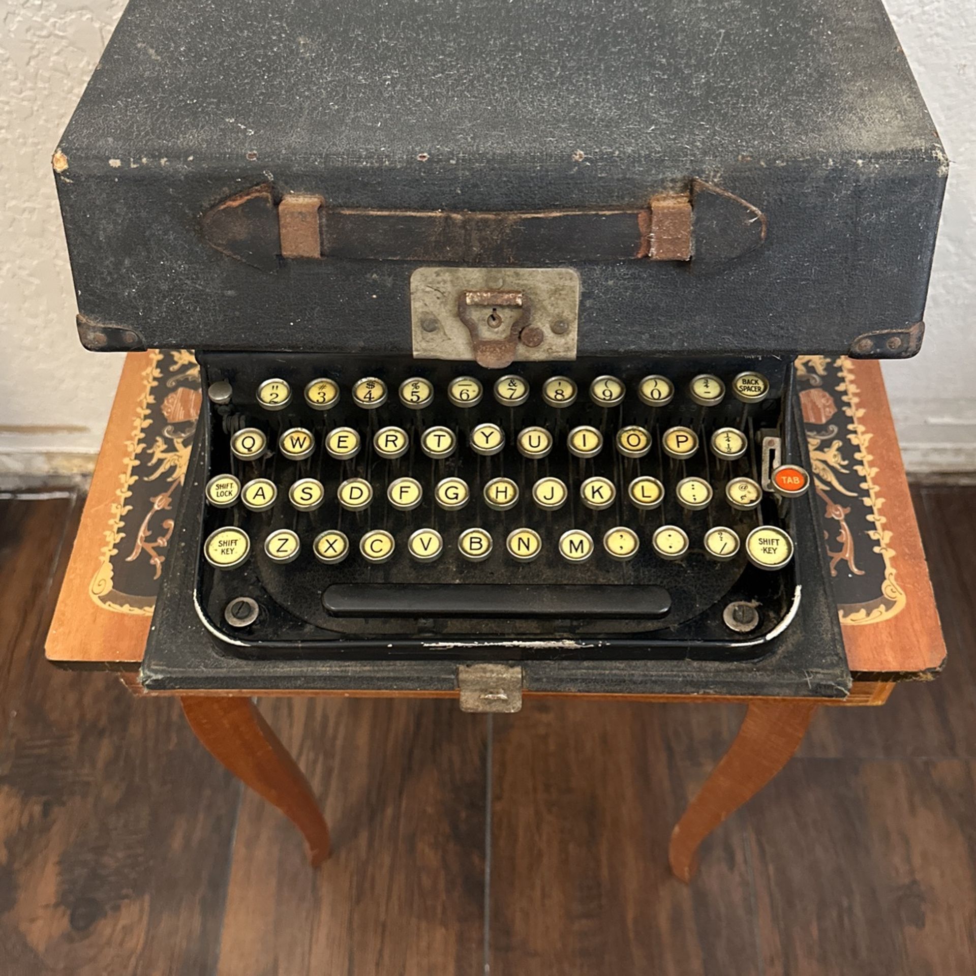 Antique Typewriter
