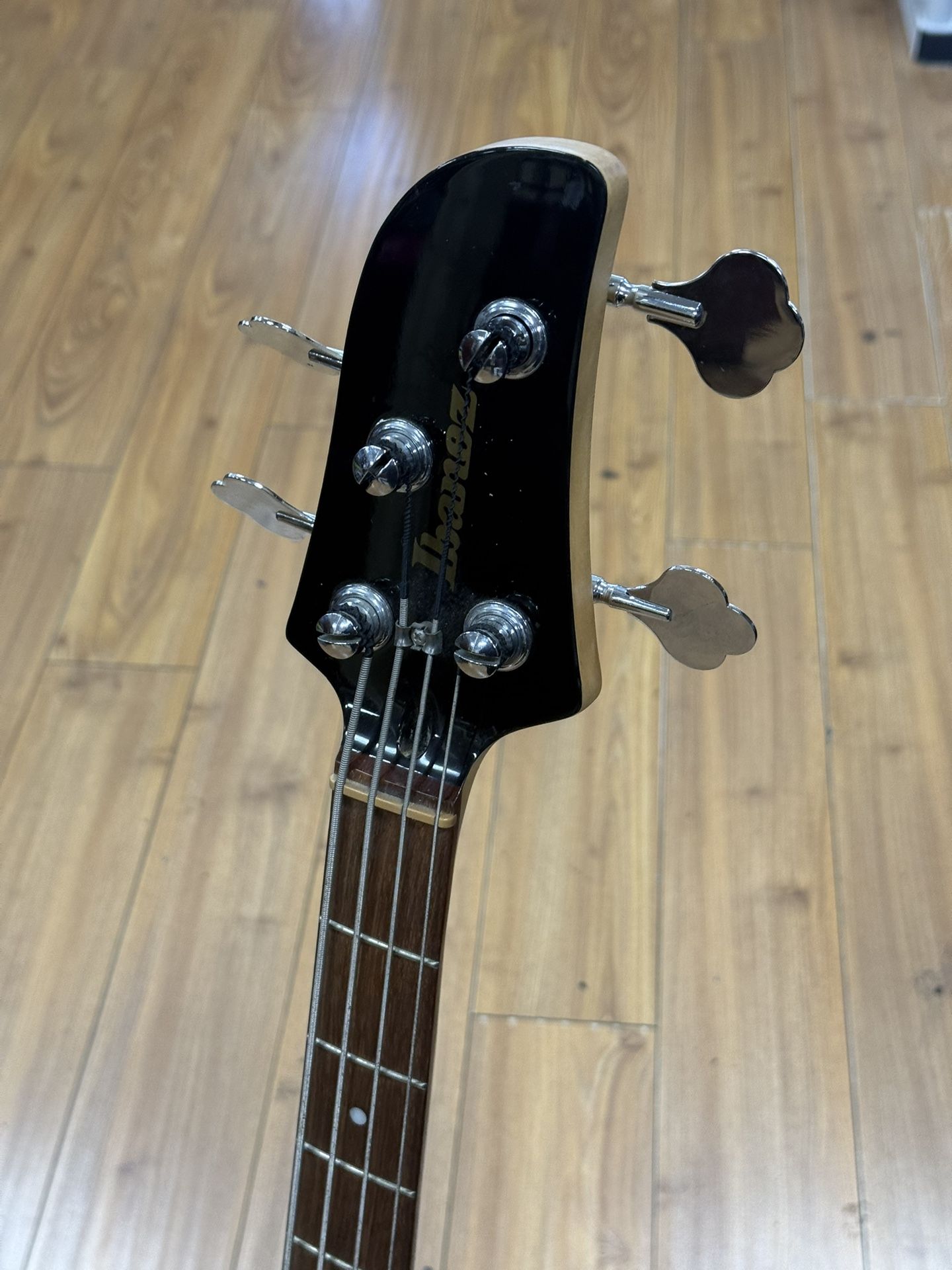 Ibanez TMB100 Electric Bass Guitar White