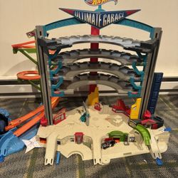 Hot Wheel Ultimate Garage