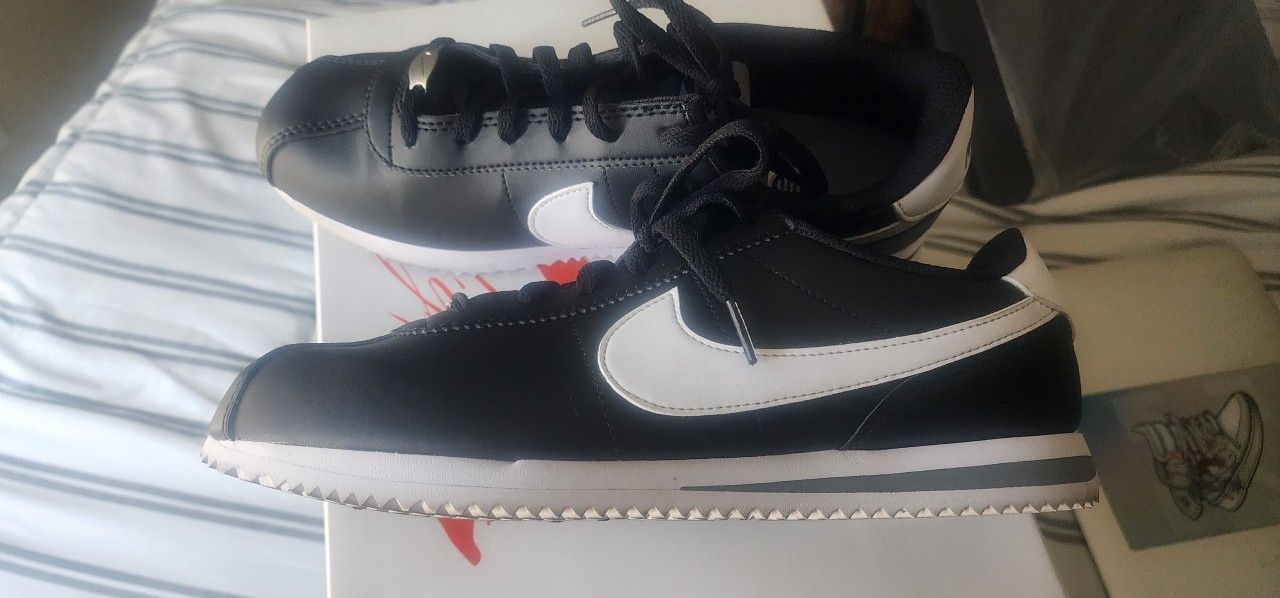 Nike Cortez