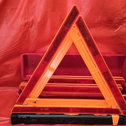 STRATO-FLARE 219 TRIANGLE KIT $25