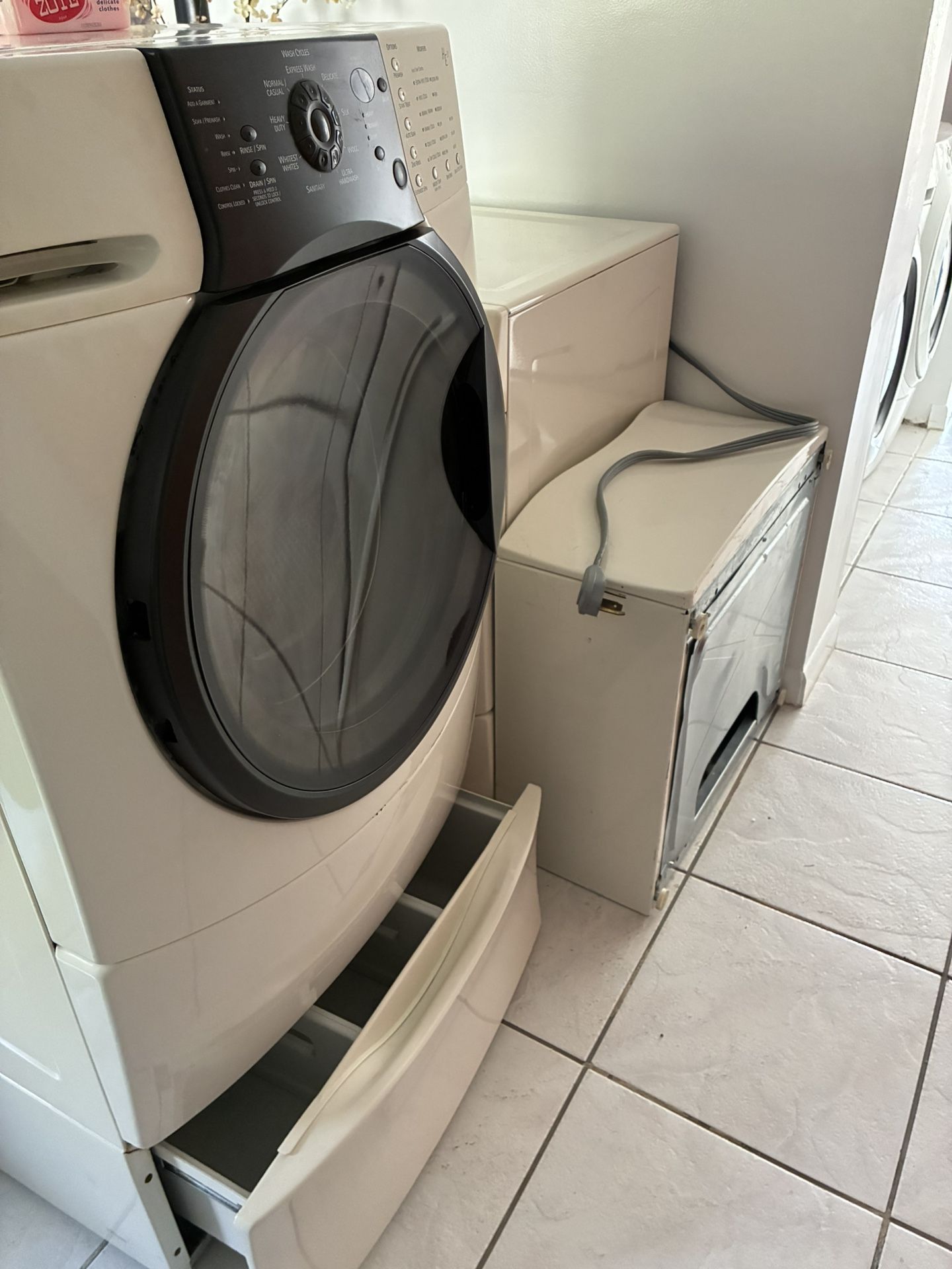 Washer And Dryer Set