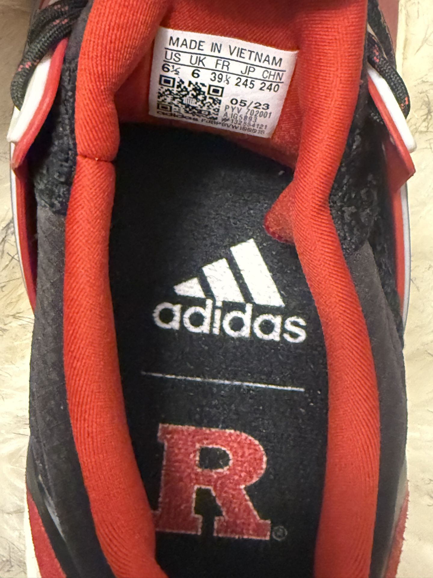Adidas Rutgers Ultraboost 1.0 Seanjers Boys/Men 6 1/2 