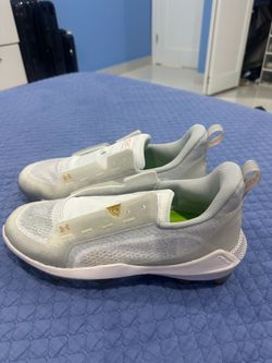 Under Armour UA Harper 6 Elite TPU white and gold cleats
