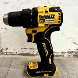 DEWALT BRUSHLESS DRILL