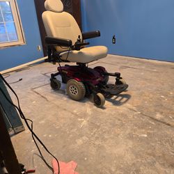 Jazzy electric wheel chair