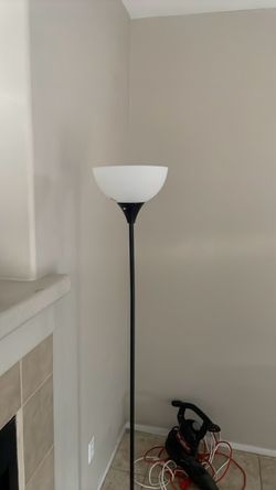 Lamp Light Standup