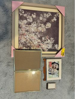 Wall Art & Photo Frames