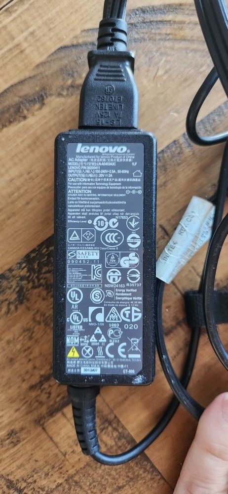 AC Adapter LENOVO