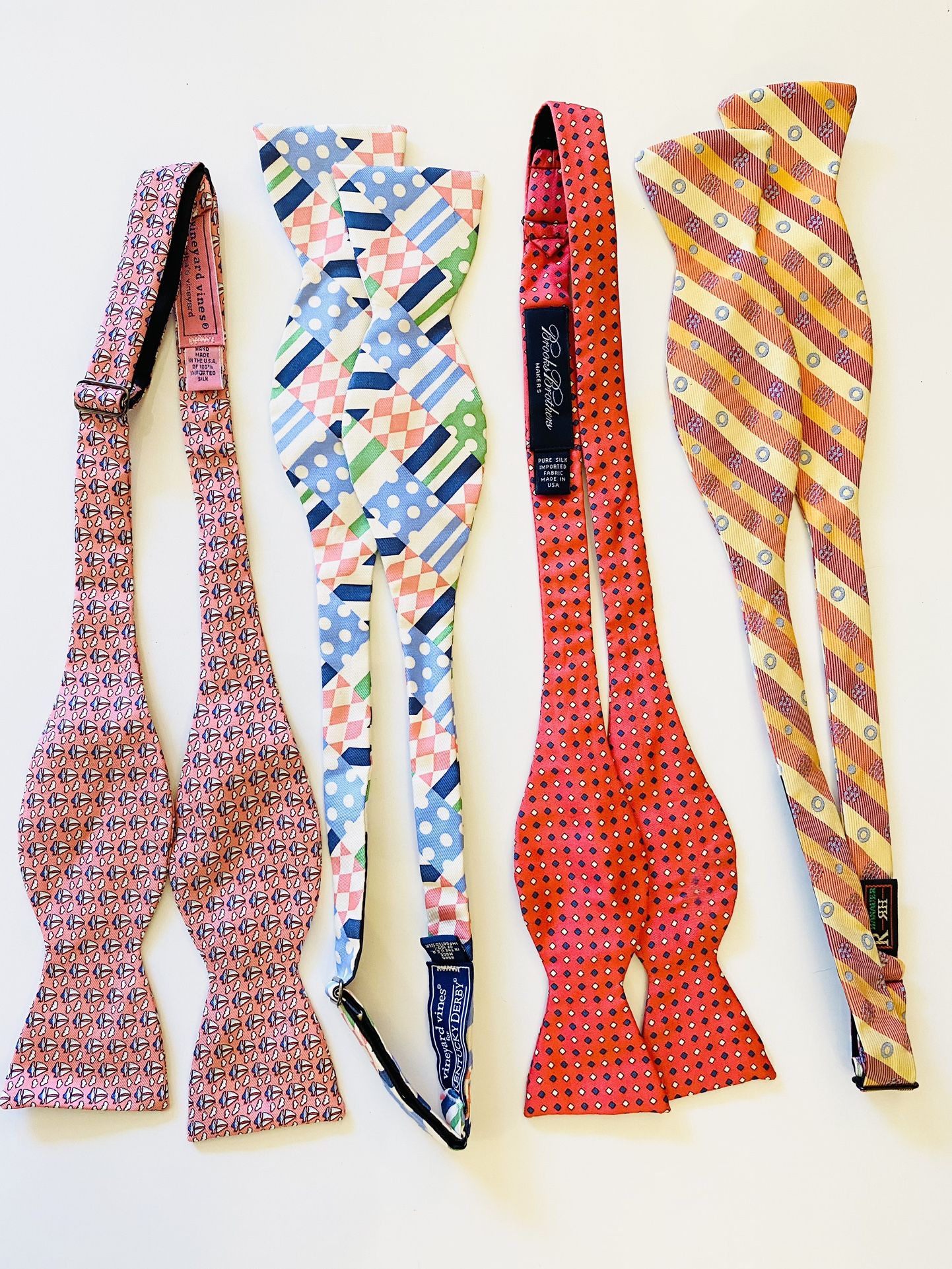 Lot Of 4 Bow Ties Shipping Available $20 A Piece 
