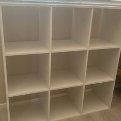 9 Cube Storage Organizer / Dresser