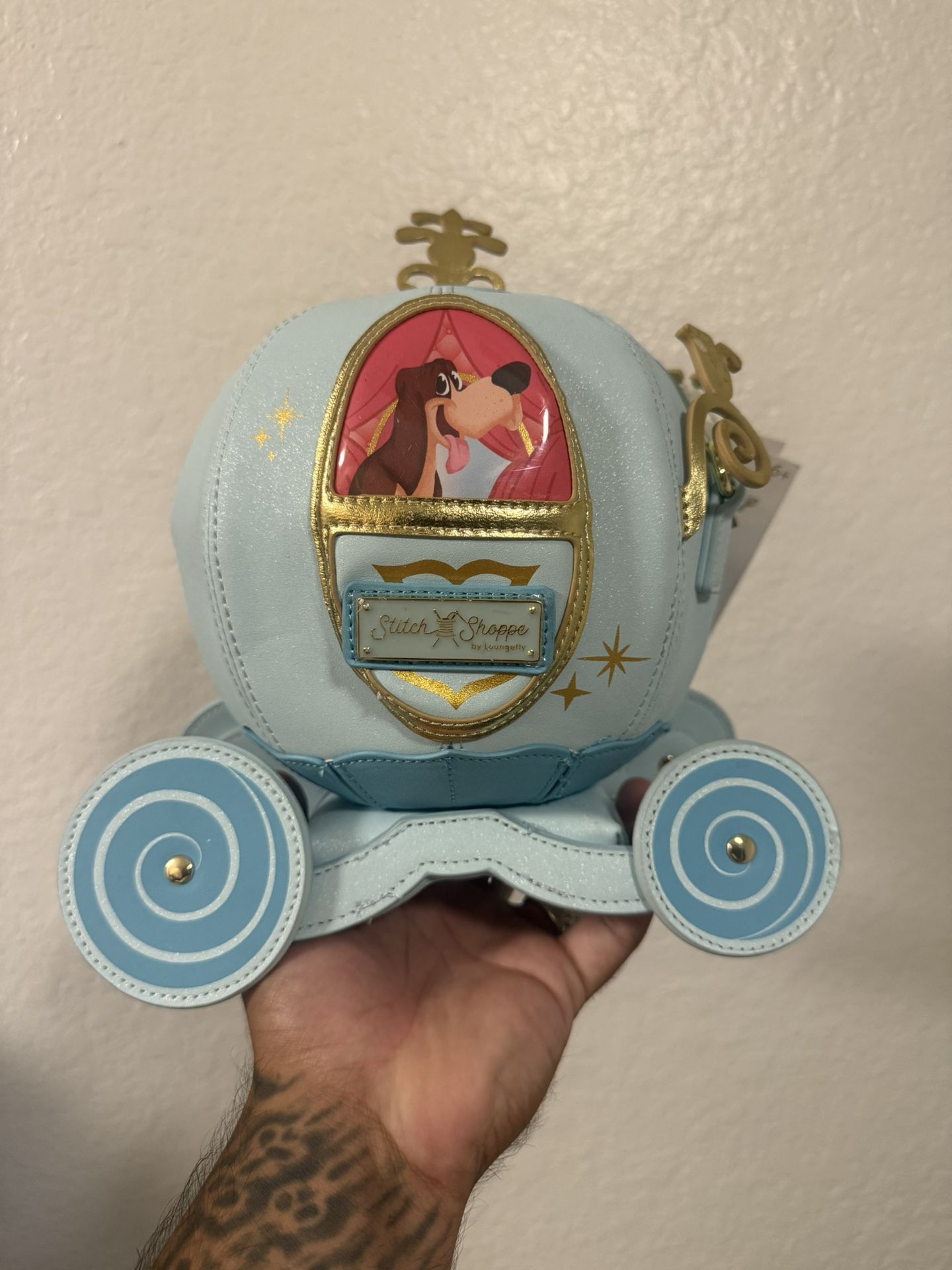 NWT Loungefly Stitch Shoppe Cinderella Exclusive Pumpkin Carriage Bag