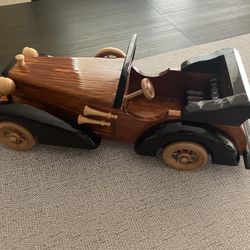 Roadster Collectible