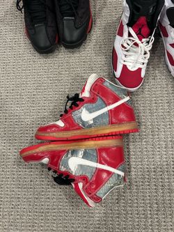 Nike sb dunk shoe goo 2008  size 8