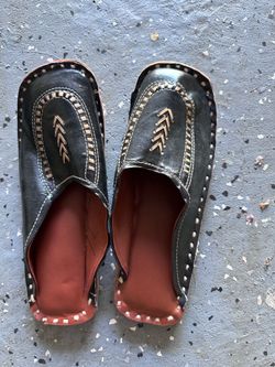 Men’s Indian traditional sandals size 8