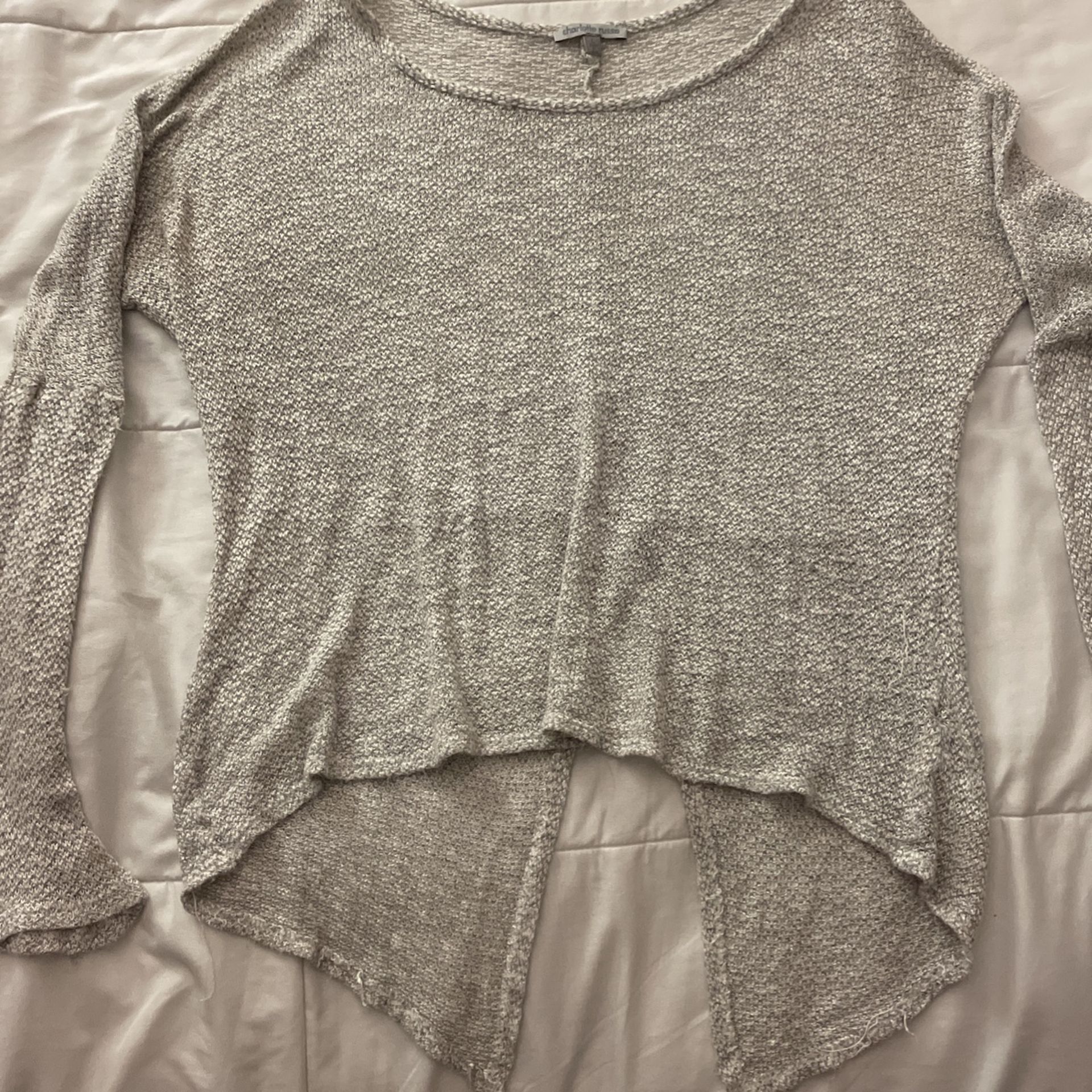 CR Gray Long Sleeve Top