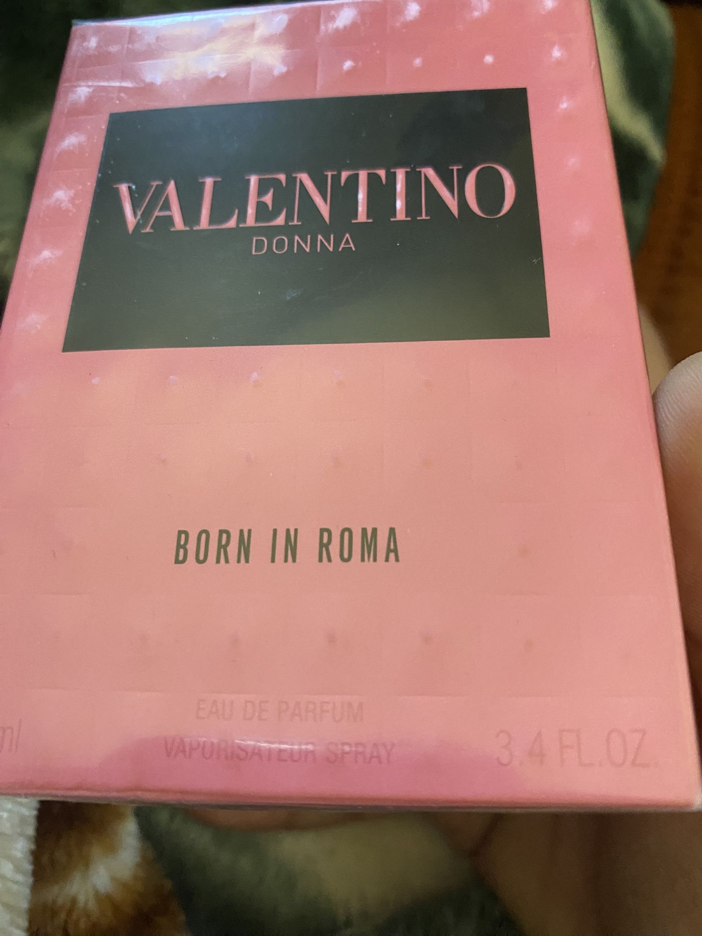 Valentino Donna Born In Roma 