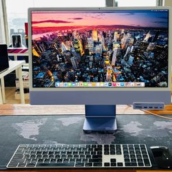 Apple iMac 24-inch 2023 M3 16GB RAM 256GB Like New!!