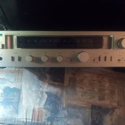 Sansui Stereo Receiver R-303
