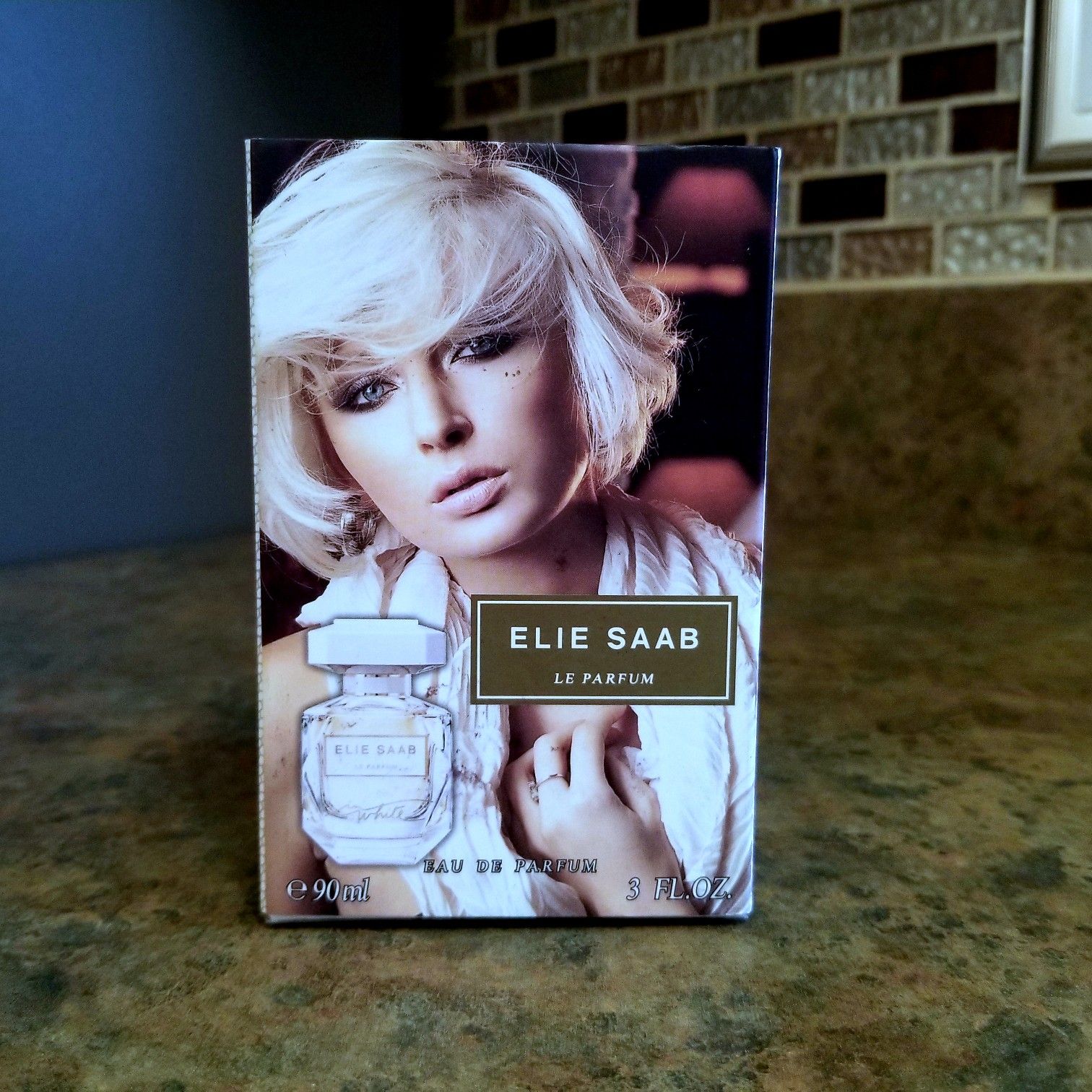 Brand New White by Elie Saab for Women 3.0 oz EDP Spray Parfum Perfume