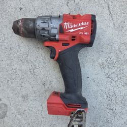 Milwaukee Fuel Brushless Drill M18