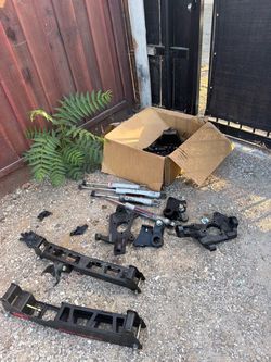 99-06 1500 Chevy or gmc lift kit 6 inch 4x4 only