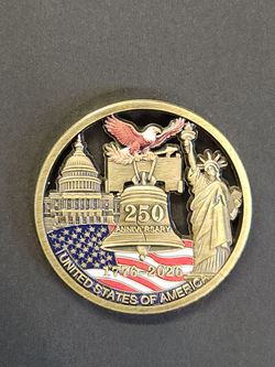 Colorized 250th Anniversary of America Coin - USA, American Flag Statue of Liberty Liberty Bell