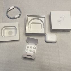 Air Pods 2 (2nd Gen)