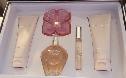 Bcbg Maxazria Eau De Parfum 