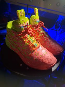 Lamelo Ball pumas size 11