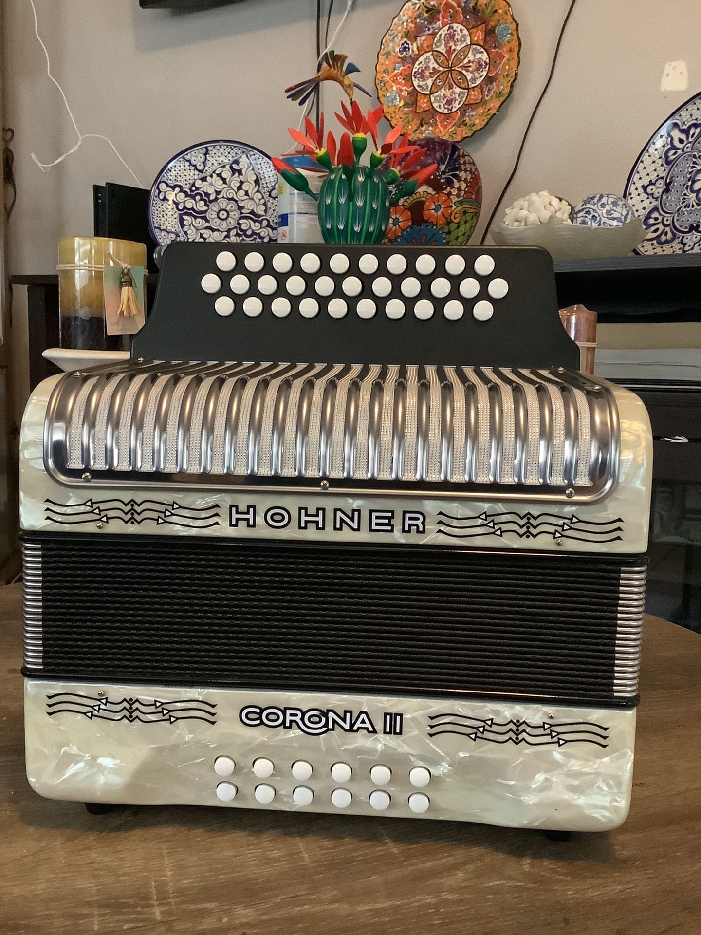 HOHNER CORONA 2 Accordin