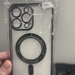 Brand New Black/Clear  IP 14 Pro Max Magnetic Case 