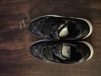 Luis Vuitton New 9:30